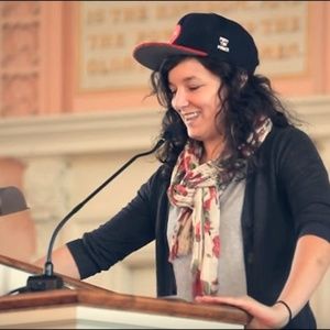 Meet your Posher, Kait